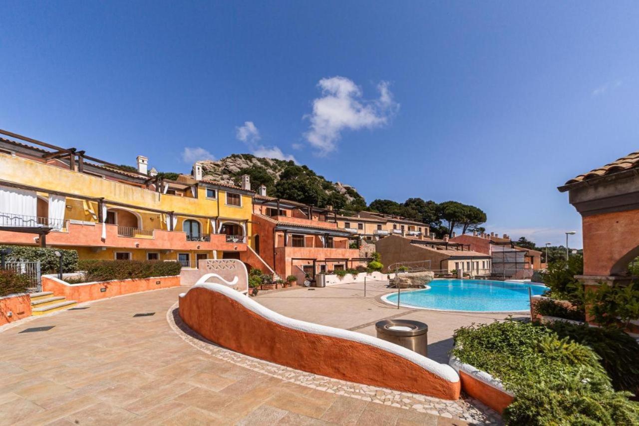 Residence Borgo Punta Villa La Maddalena  Exterior foto